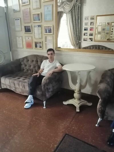  --,   Edmon, 28 ,   ,   