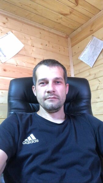 ,   Artem, 38 ,   ,   