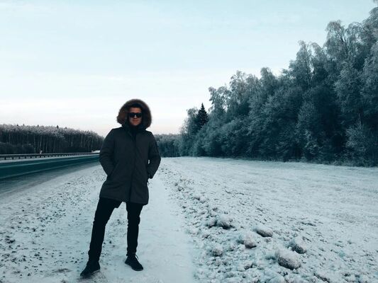  ,   Grisha, 31 ,   ,   