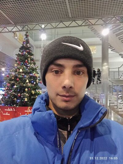  ,   Abror, 32 ,   ,   , c 
