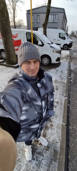  Belchatow,   , 40 ,   ,   