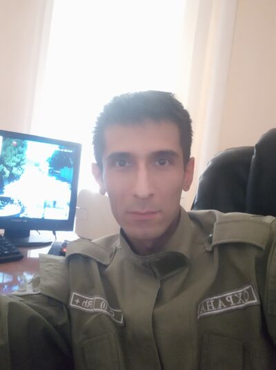  ,   Doniyor, 31 ,   ,   