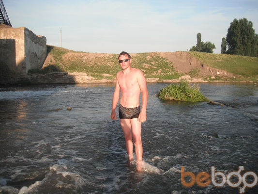  ,   Andres, 37 ,   