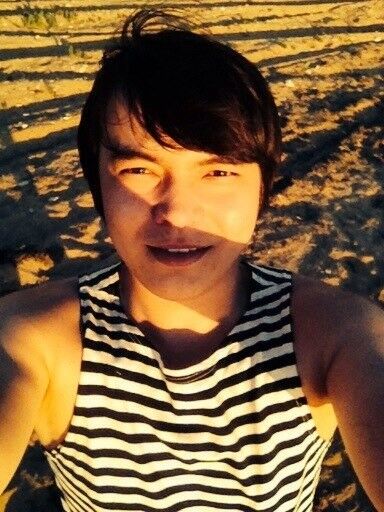  ,   Maks, 37 ,   ,   , c 