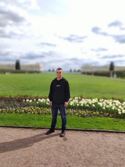  ,   Alexander, 22 ,  