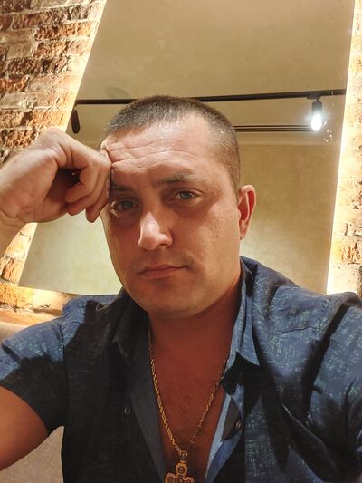  ,   Aleksandr, 37 ,   ,   
