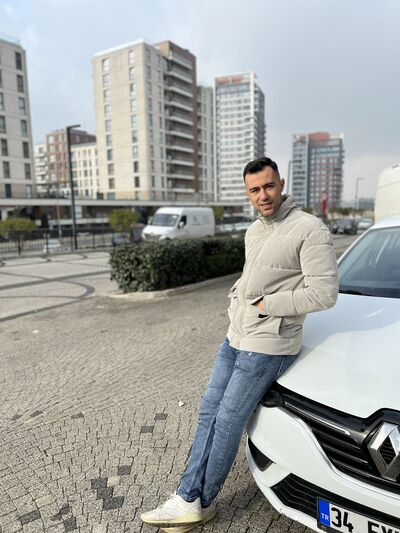  ,   Adnan, 31 ,   ,   