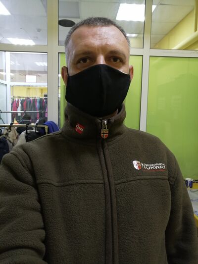  ,   Slavik, 51 ,   ,   