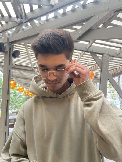  ,   Alex, 26 ,   ,   
