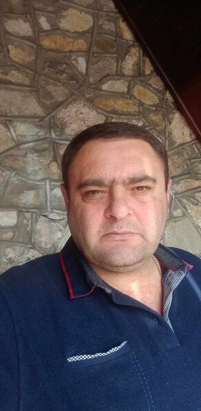  ,   Goga, 45 ,   ,   