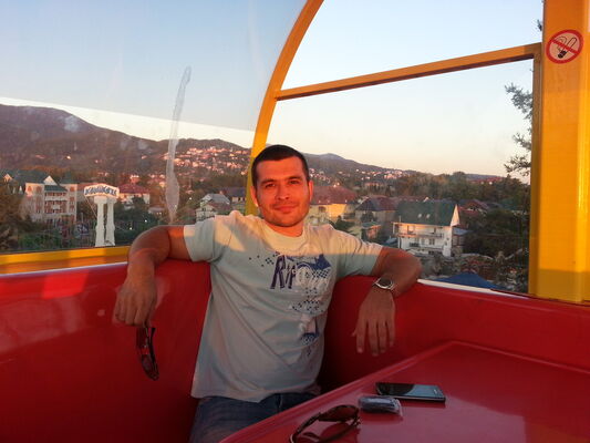  ,   Peter, 43 ,   ,   , c 