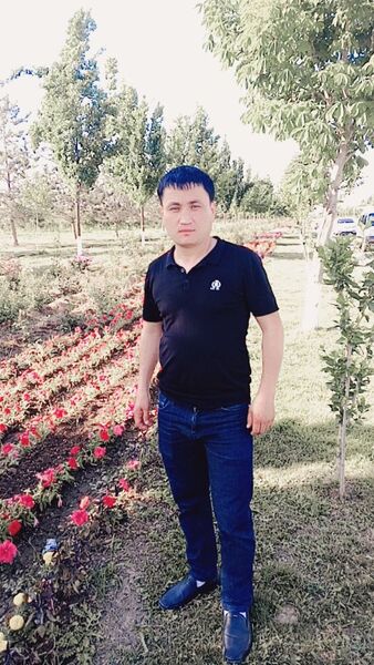  Praha,   Dovudxon, 35 ,   ,   