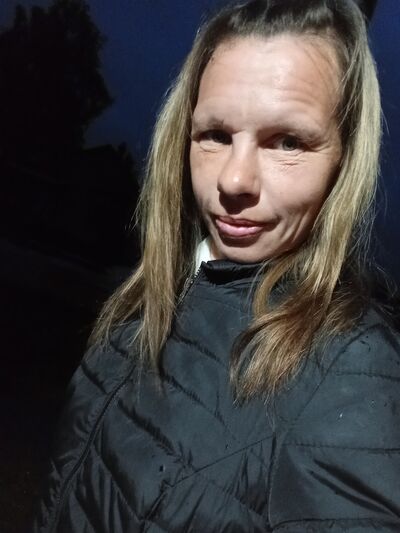  ,   Tatiana, 37 ,   