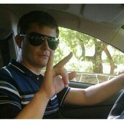  ,   Niko, 37 ,   