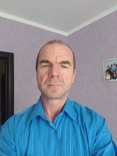  --,   , 52 ,   