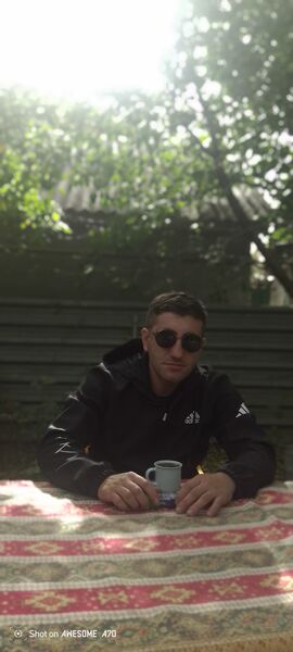  ,   Harut, 33 ,   c 