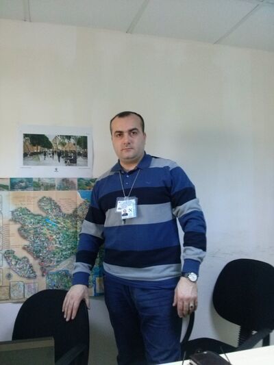  ,   Serxan, 48 ,   
