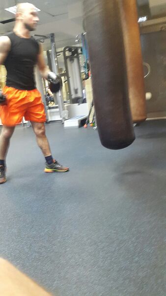  ,   Surik, 34 ,   ,   , c 