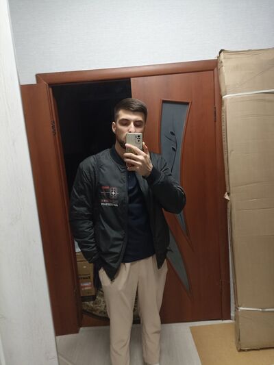  ,   Eldar, 25 ,   ,   , c , 