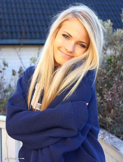  ,   Kristina, 28 ,   ,   