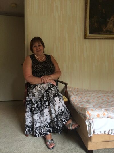  Santa Monica,   , 74 ,   ,   , c 