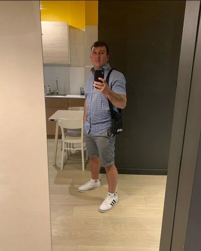  ,   Victor, 35 ,   ,   