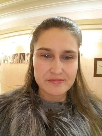  ,   Inna, 40 ,  