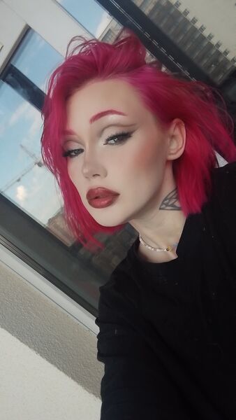  ,   Lolita, 24 ,     , c , 