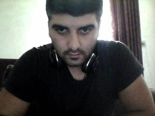   ,   Gio, 37 ,   ,   