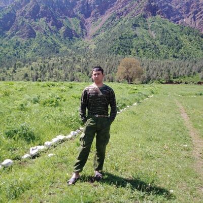  -,   Ismoil, 25 ,   ,   