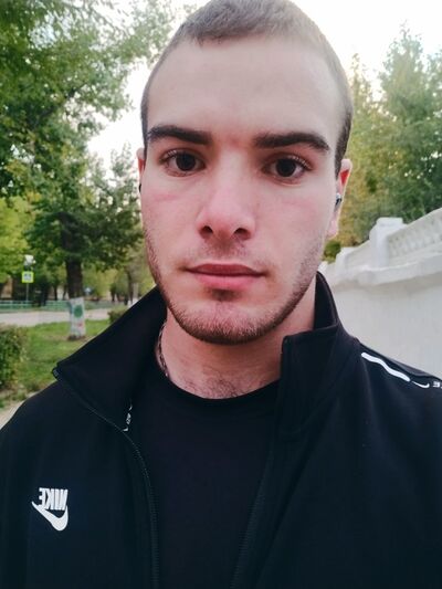  ,   Alexander, 22 ,   ,   , c 