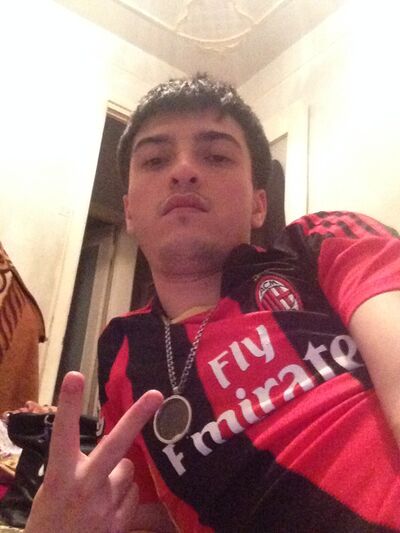 ,   Farik, 34 ,   