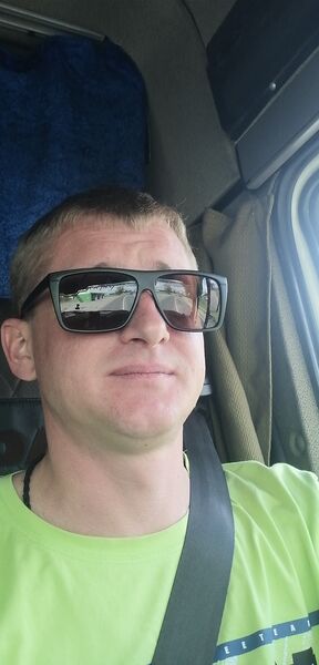   ,   Ilya, 38 ,   ,   , c , 