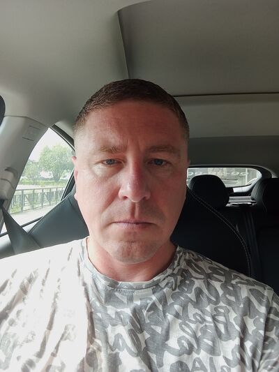 ,   Anton, 40 ,   ,   