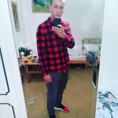  ,   Antoni, 27 ,   ,   