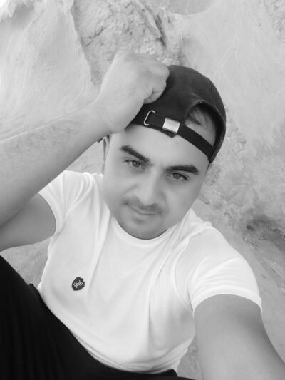  ,   Xan, 33 ,   ,   