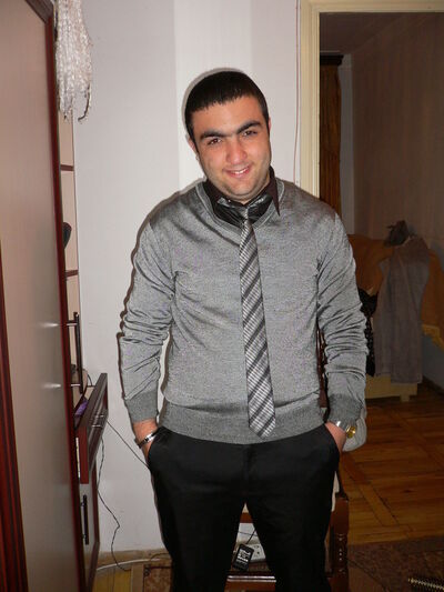  ,   VARDAN, 32 ,   