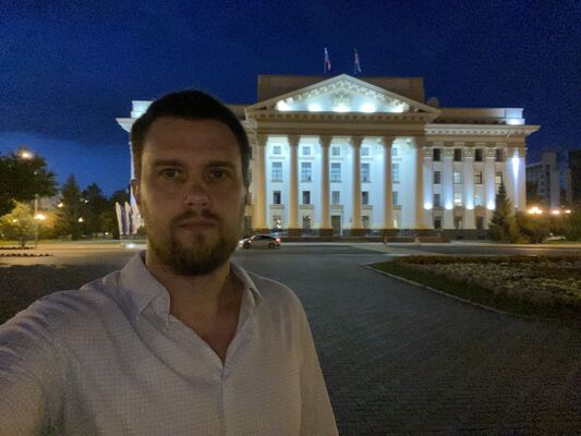  ,   Alex, 37 ,   ,   