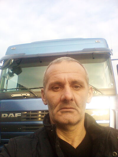  ,   Gocha, 54 ,   ,   , c 