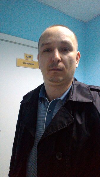  ,   Alex, 47 ,   ,   