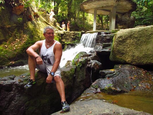  ,   Dennis kurt, 58 ,   ,   , c 