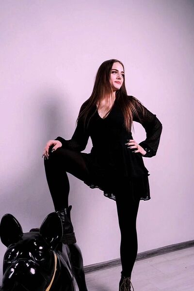  -,   Lesya, 27 ,   ,   , c , 