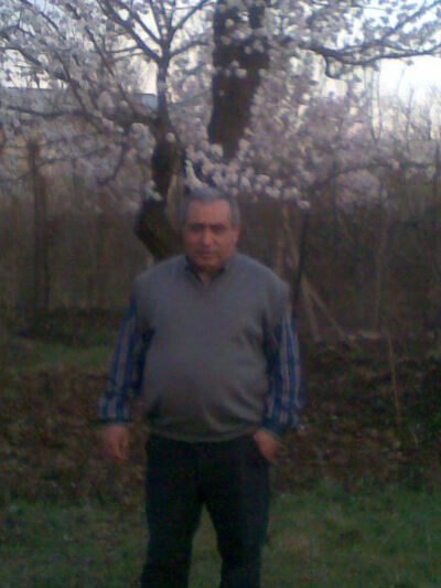  ,   Galust, 69 ,   