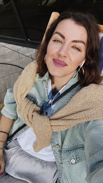  ,   Ksenia, 40 ,   ,   
