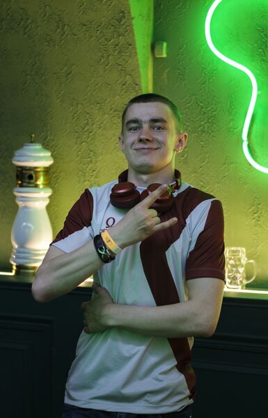  ,   Vladimir, 28 ,   ,   