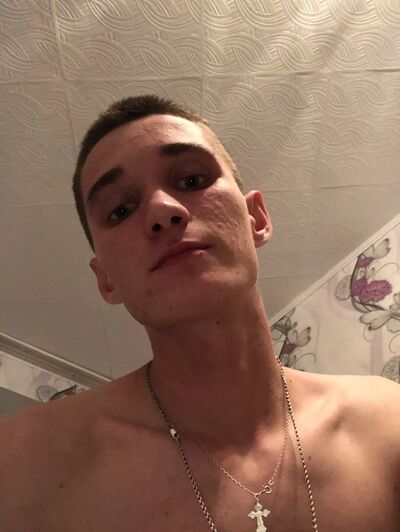  ,   Sasha, 22 ,   ,   