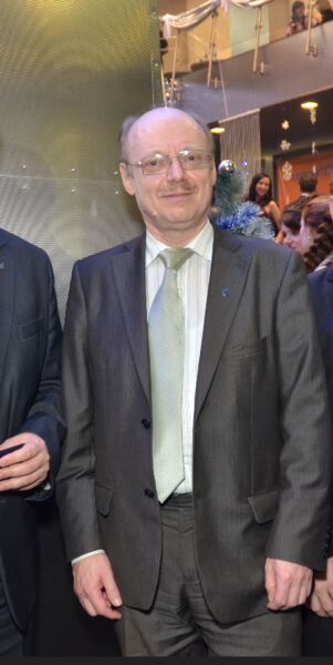  ,   Valeriy, 68 ,   ,   , c , 