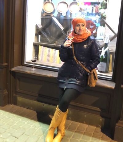  ,   Marina, 48 ,     , c 