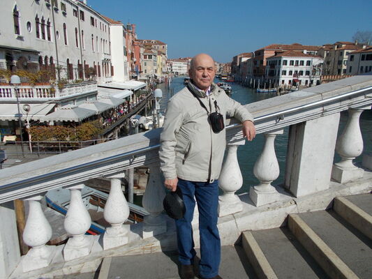  ,   Andrey, 60 ,   