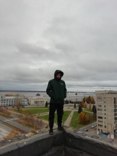  -,   , 32 ,   